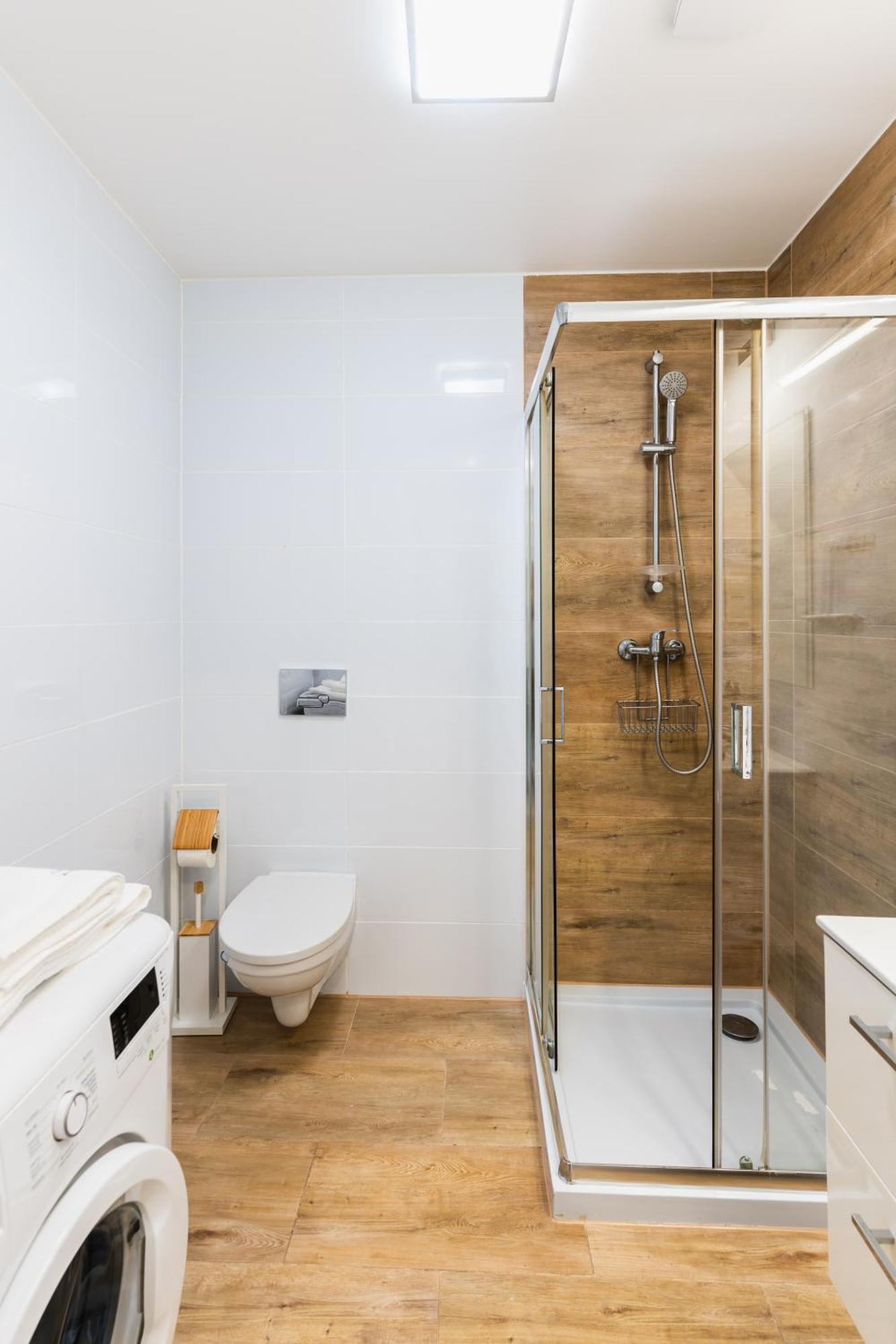 Apartment Quiet Street 11/5E Освиенцим Екстериор снимка